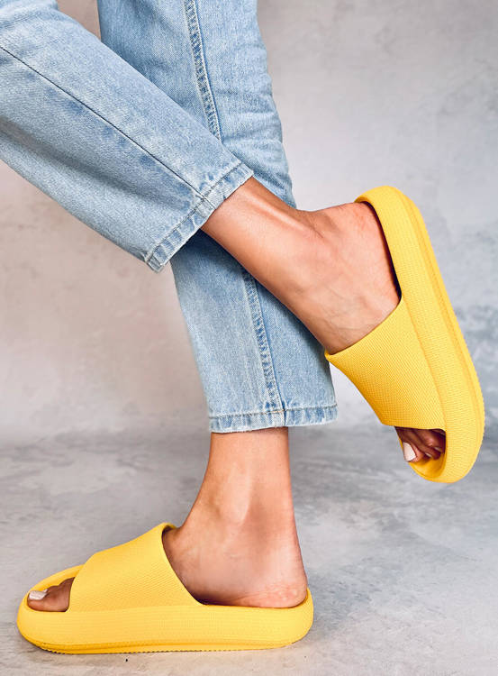 #trendy šľapky na leto