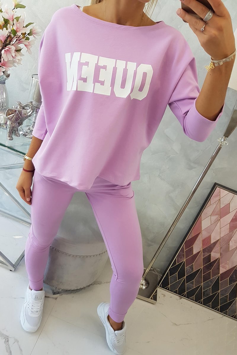#trendy dámska tepláková súprava QUEEN